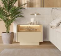 Nachtkommode | Farbe: Kakao / Eiche Cremona | 1 Schublade | inkl. LED-Beleuchtung | 1 Fach | 53 x 40 x 43 cm | Push-to-open Funktion | Nachttisch | für Schlafzimmer