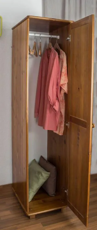 Kleiderschrank Abbildung