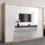 Großer 250 cm breiter Kleiderschrank mit 10 Fächern und 3 Türen | Farbe: Sonoma Eiche / Weiß Abbildung