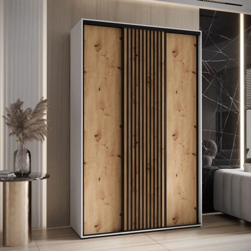 Kleiderschrank Tharo mit Schiebetüren in Weiß/Eiche gehalten, Anti Staubbürsten, platzsparend, viel Stauraum, 235,2 x 150 x 45 cm, robustes Material