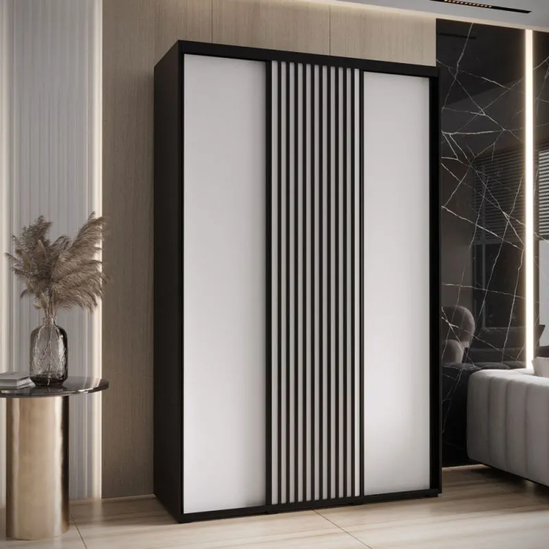 Kleiderschrank Mina mit Schiebetüren, Weiß/Schwarz gehalten, moderne Optik, viel Stauraum, 235,2 x 160 x 60 cm, schwarze Lamellen, Anti Staubbürsten