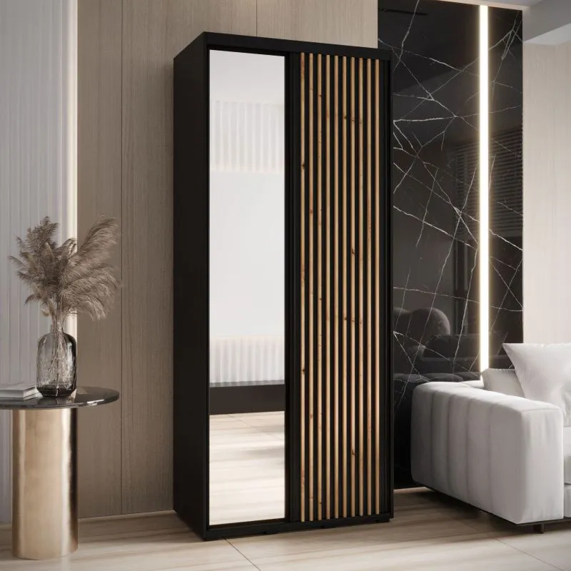 Kleiderschrank mit Spiegeltüre Mina in Schwarz, Schiebetüren, Anti Staubbürsten, viel Stauraum, Metallgriffe, 235,2 x 100 x 60 cm, Einlegeböden