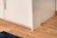 Kleiderschrank | 6 Drehtüren | 4 Schubladen | 8 Fächer | mit 4 Kleiderstangen | 277 cm breit | Farbe: Weiß Abbildung