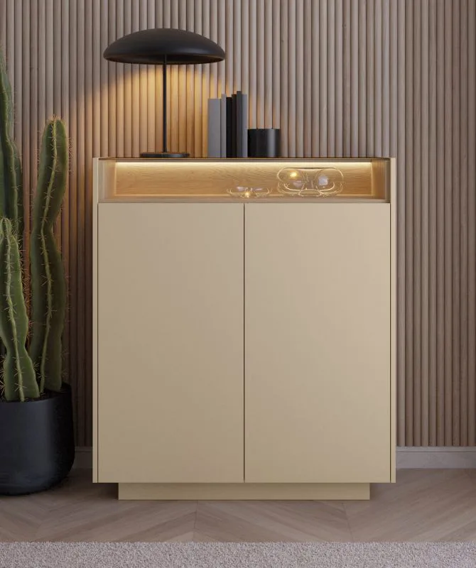 Kommode | Farbe: Kakao / Eiche Cremona | 2 Drehtüren | inkl. LED-Beleuchtung | 7 Fächer | 103 x 40 x 119 cm | Push-to-open Funktion | Highboard | ABS-Kanten