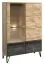 Vitrine Benkovac 06, Farbe: Eiche / Schwarz, teilmassiv - Abmessungen: 140 x 94 x 40 cm (H x B x T)