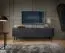 Schwarzes TV-Möbel Makreb 03 mit gefräßten Fronten, 57 x 168 x 39 cm, für Wohnzimmer, Beine aus Metall in Schwarz, 3 Fächer, 3 Türen, ABS Kantenschutz