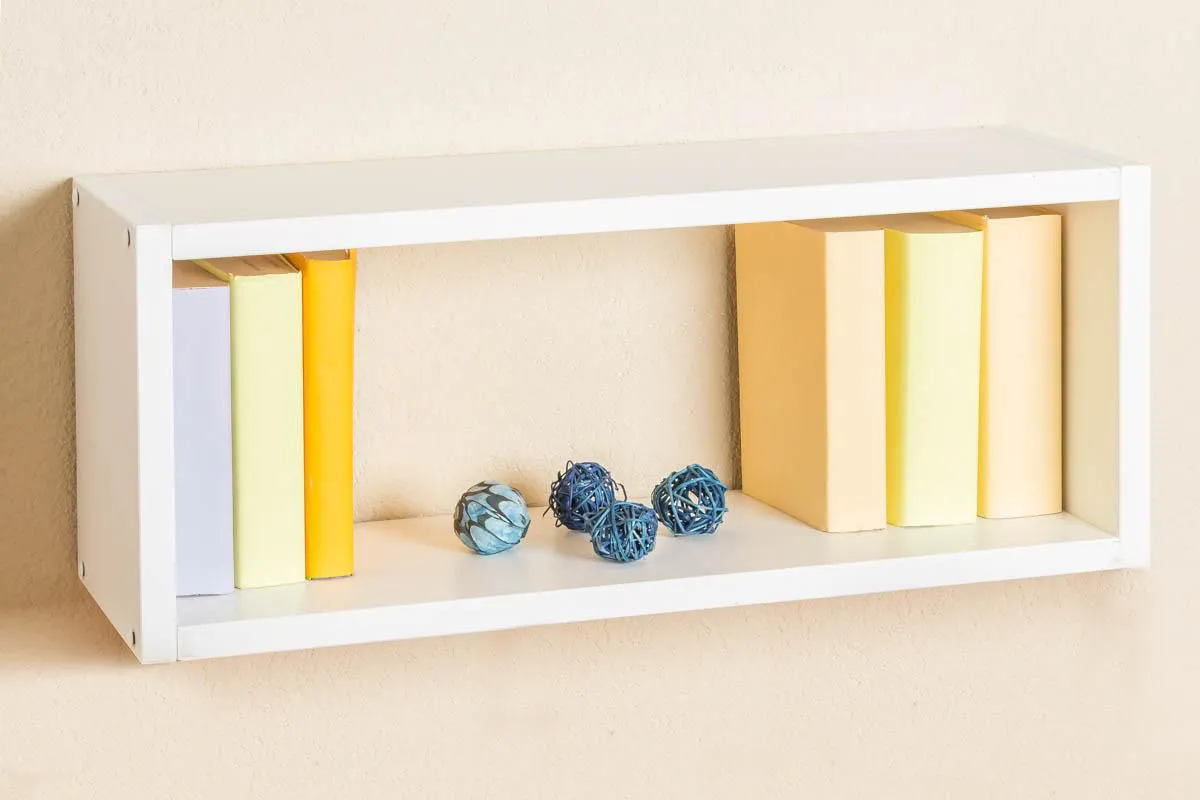 Hängeregal, Wandregal, Bücherregal - 60 cm breit, Kiefer Massivholz, Farbe: Weiß, Höhe (cm) 25, Länge/Tiefe (cm) 60, Breite (cm) 20, Massivholz, Material Kiefer massiv, Farbe Weiß, Hängeregal, Wandregal, Bücherregal