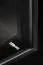 Wohnwand | 3 Meter lang | Farbe: Schwarz / Eiche Vicking | geriffelte Front | inkl. Integrierte LED-Beleuchtung | 1 Vitrine | 2 Wandregale | 300 x 45 x 160 cm