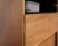 Schrank Slatina 47, Farbe: Eiche / Schwarz, teilmassiv - Abmessungen: 203 x 56 x 63 cm (H x B x T)