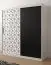 Schlichter Kleiderschrank mit modernen Muster Dom 22, Farbe: Weiß matt / Schwarz matt - Abmessungen: 200 x 180 x 62 cm (H x B x T), mit 10 Fächern und zwei Kleiderstangen