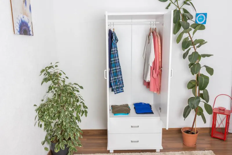Weißer Massivholz Kleiderschrank