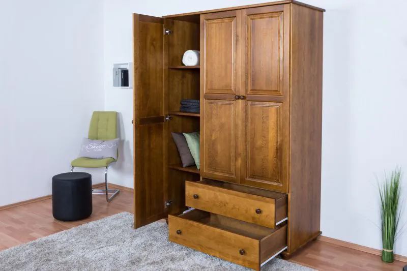 Kleiderschrank | 3 Drehtüren | 2 Schubladen | 5 Fächer | mit Kleiderstange | 135 cm breit | Massivholz | Farbe: Eiche Rustikal Abbildung